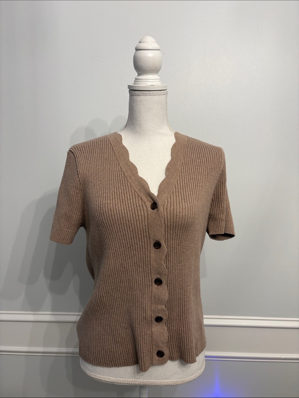 J. Crew Scalloped V-Neck Ribbed Short-Sleeve Sweater - Brown